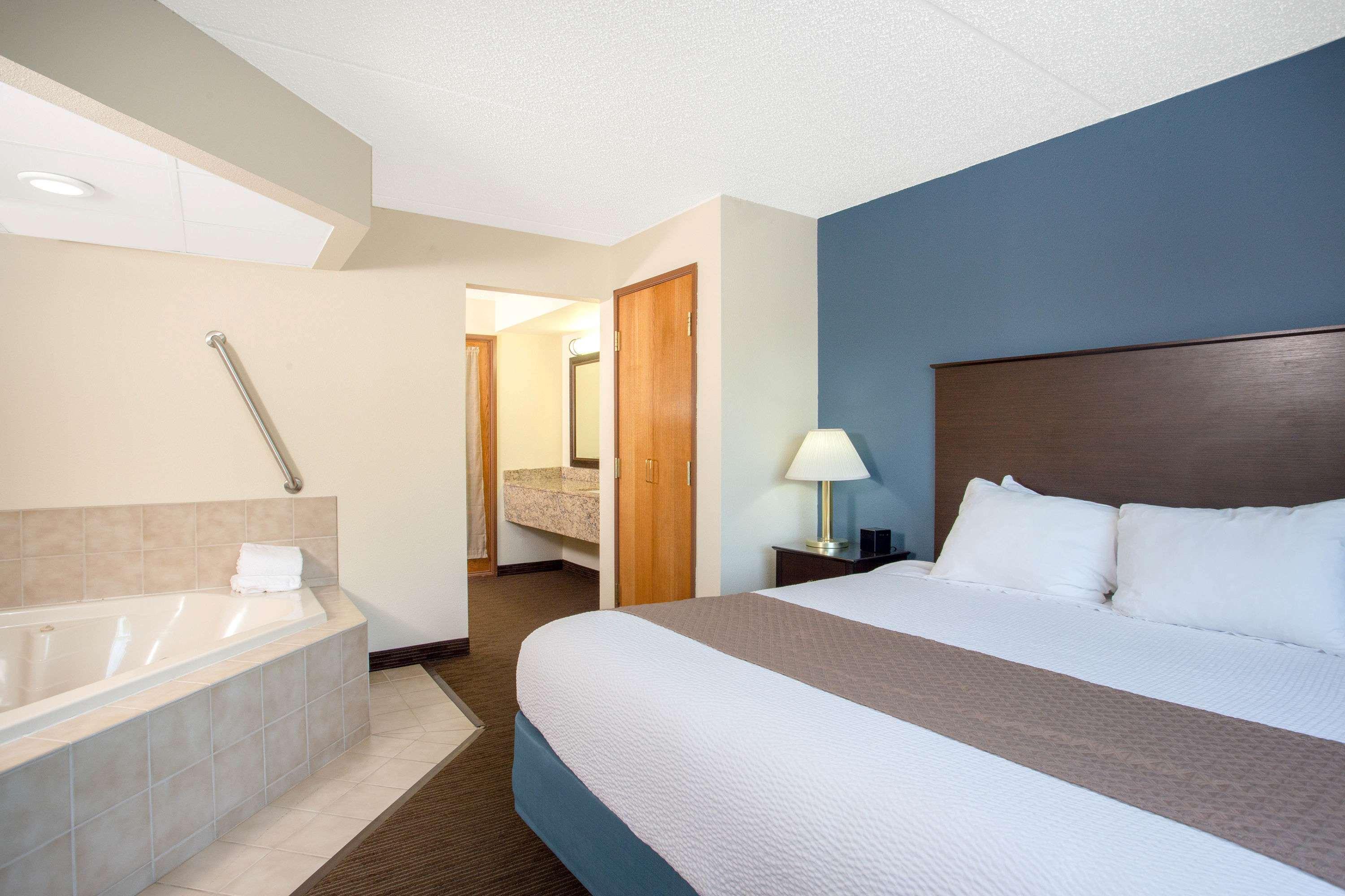 Americinn By Wyndham Green Bay West Εξωτερικό φωτογραφία